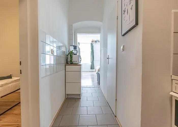 Affordable 2br Apartment, For Short & Long Apartment *