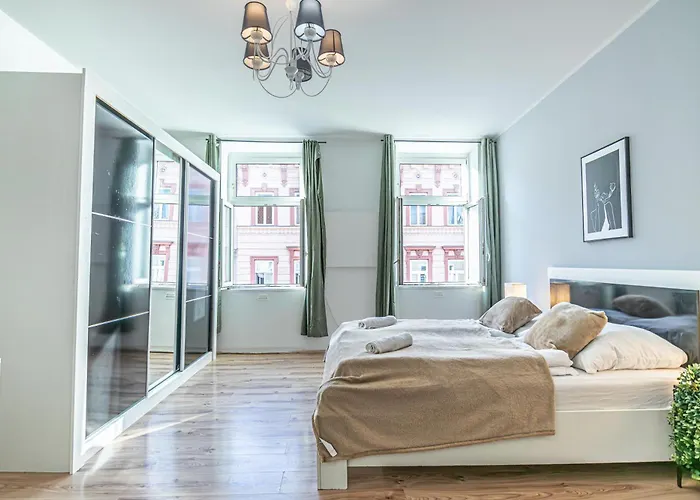 Affordable 2br Apartment, For Short & Long Wien