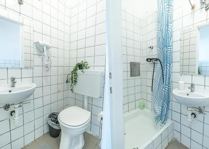 Affordable 2br Apartment, For Short & Long